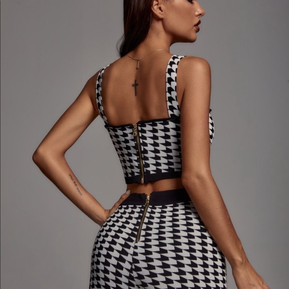 Houndstooth Crop Set- Size M fits AU 10-12 - Picture 5 of 6